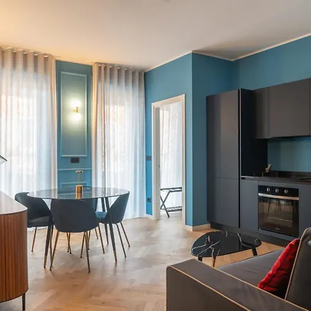 Suite Casa Degli Specchi, Appartamento di lusso in Galleria Buenos Aires-3
